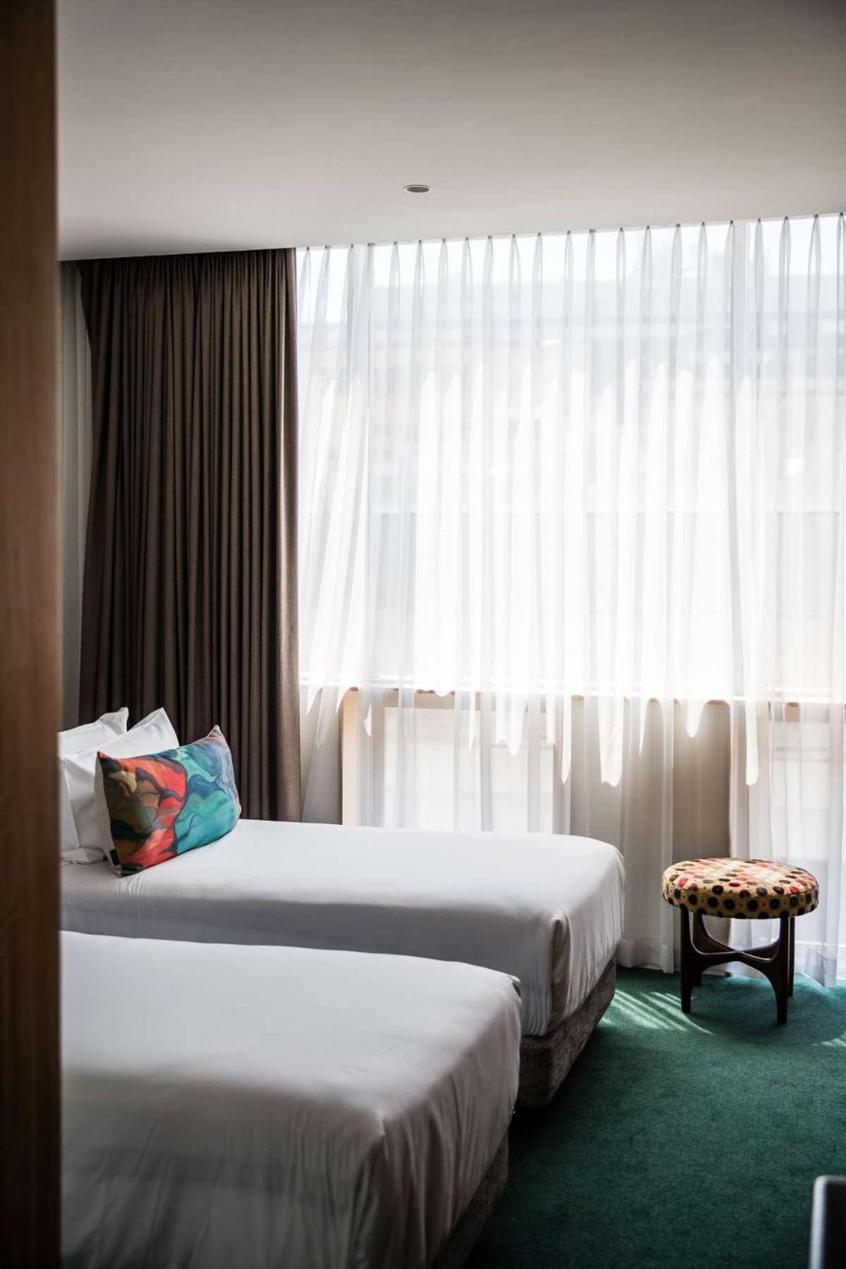 The Old Clare By Ode Hotels Sidney Exterior foto A bedroom at the hotel