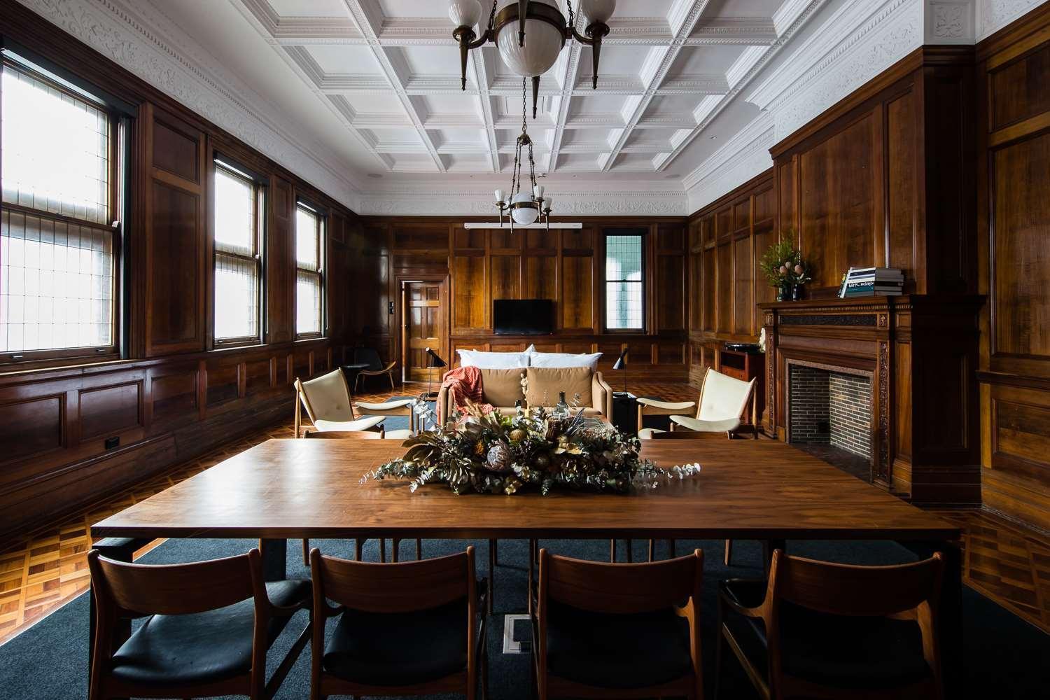 The Old Clare By Ode Hotels Sidney Exterior foto The Boardroom