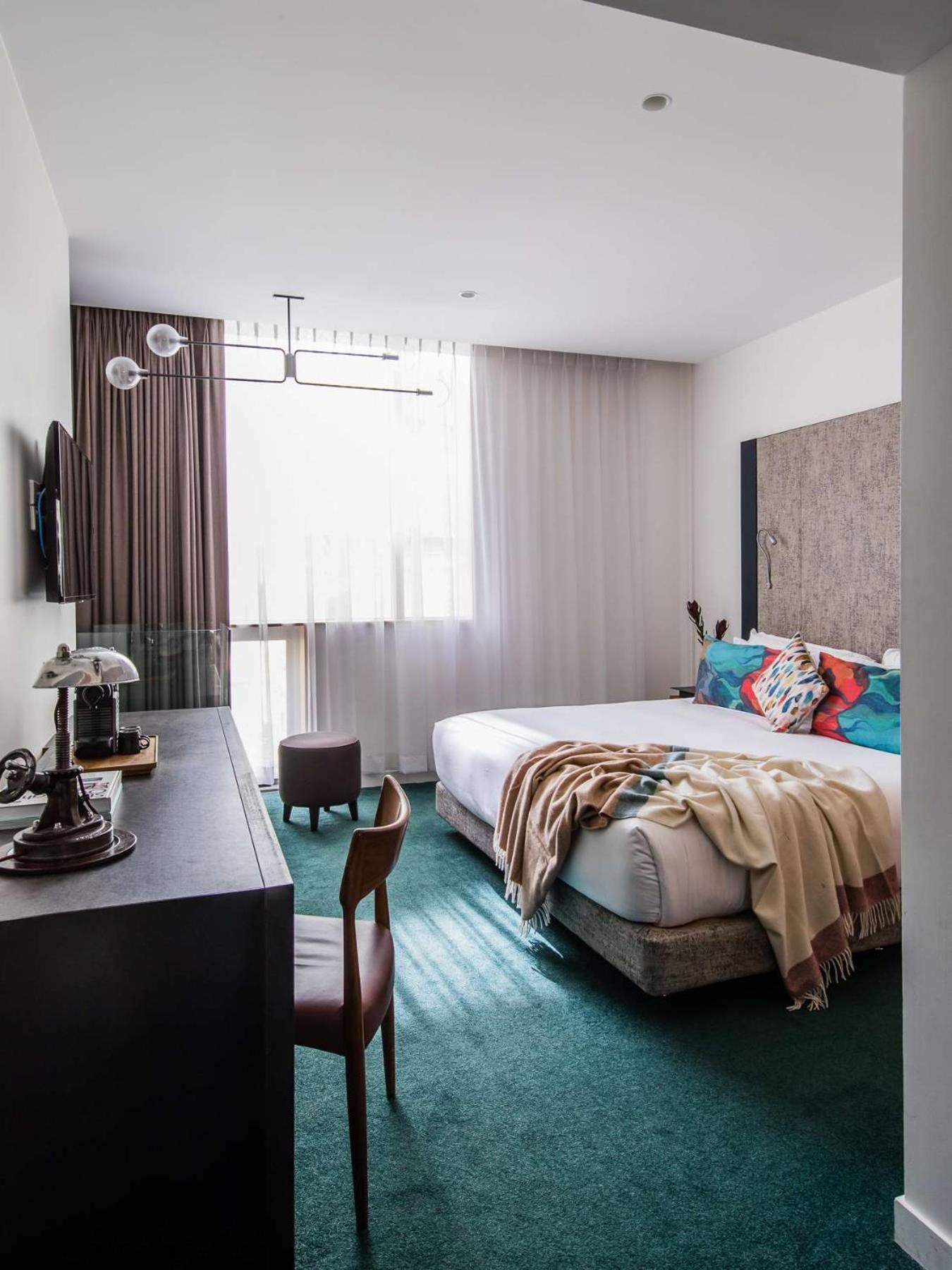 The Old Clare By Ode Hotels Sidney Exterior foto A room at the hotel